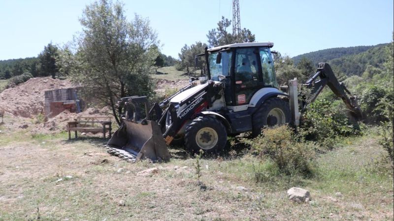 Bolu’da 141 kişinin zehirlendiği köyde kurban etinden numune alındı