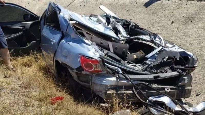 Tekirdağ'da kağıt gibi ezilen bu araçtan yara almadan çıktı