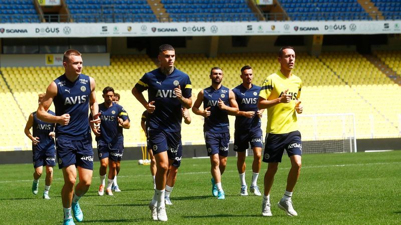 Fenerbahçe'de yabancı krizi patlak verdi