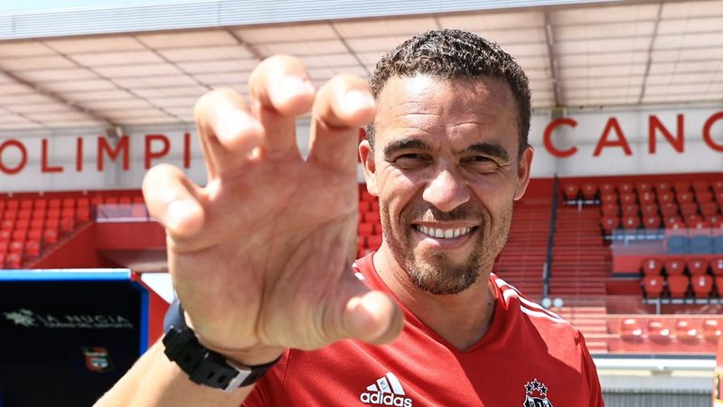 Valerien Ismael, yeni oyun sistemine geçiyor