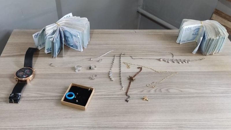 Konya'da düğünü fırsat bilen akrabalar, 510 bin TL'lik hırsızlık yaptı