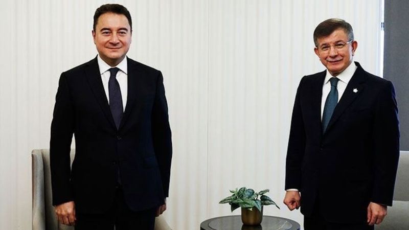 Babacan'dan Davutoğlu'na mesaj: Böyle olursa bu yol beraber yürünmez