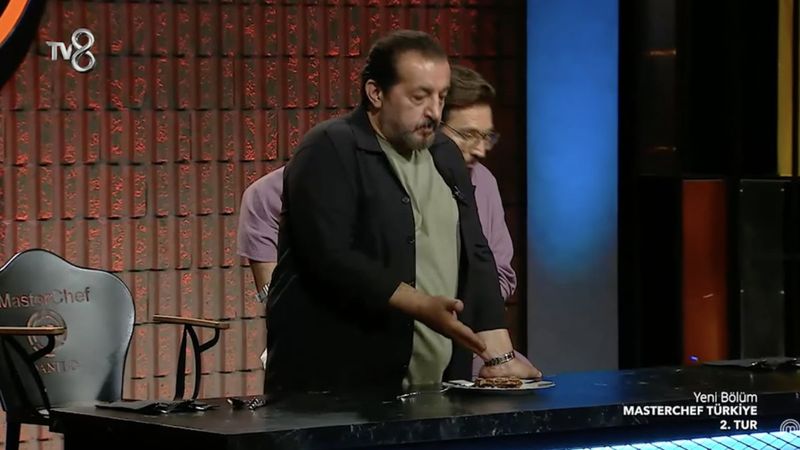 MasterChef'te yarışmacının yaptığı hata görenleri şaşkına çevirdi