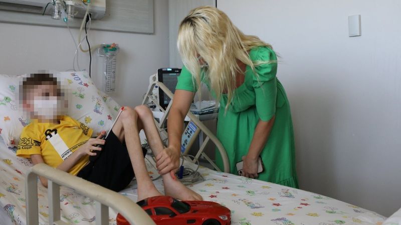 Bursa’da çöp evde bulunan Cem Muhammet 2 kilo aldı