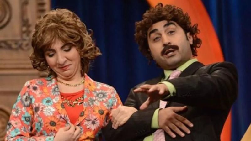 Güldür Güldür’ün Mehtap'ı mini elbisesiyle poz verdi! İlk yorum sevgilisinden...