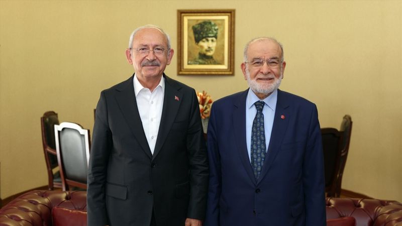 Kemal Kılıçdaroğlu, Temel Karamollaoğlu'nu kabul etti