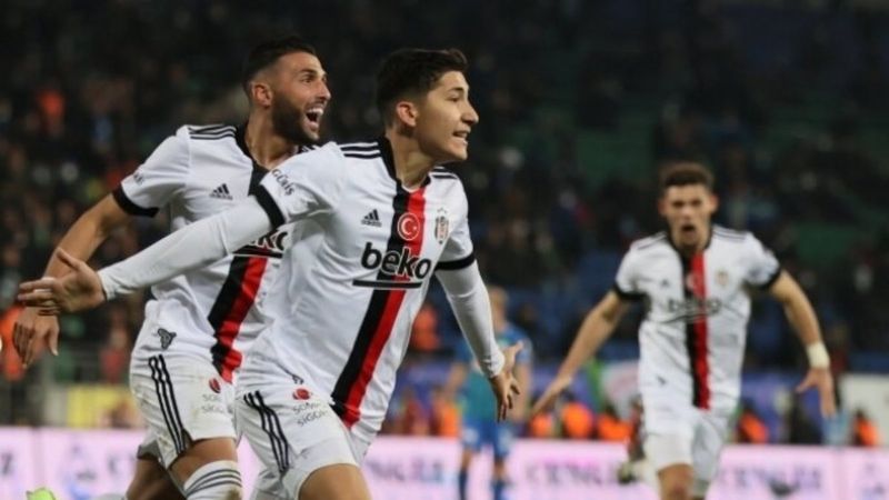 Emirhan İlkhan resmen Torino'da