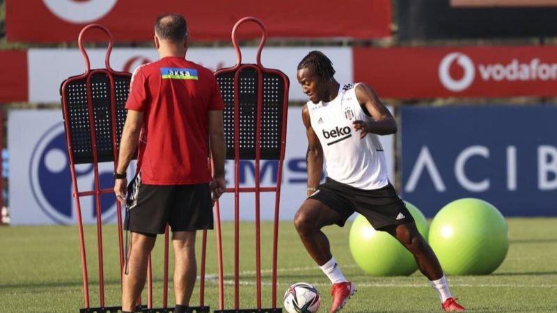 Michy Batshuayi, Fenerbahçe'ye önerildi
