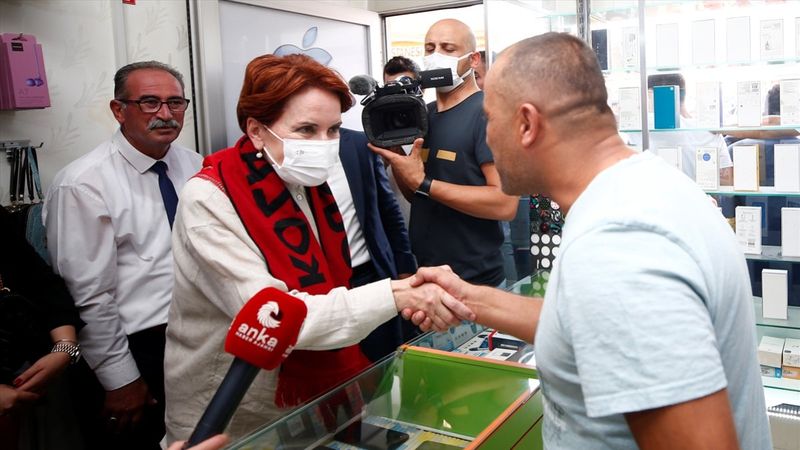 Meral Akşener: Kadından imam olmaz, aday değilim