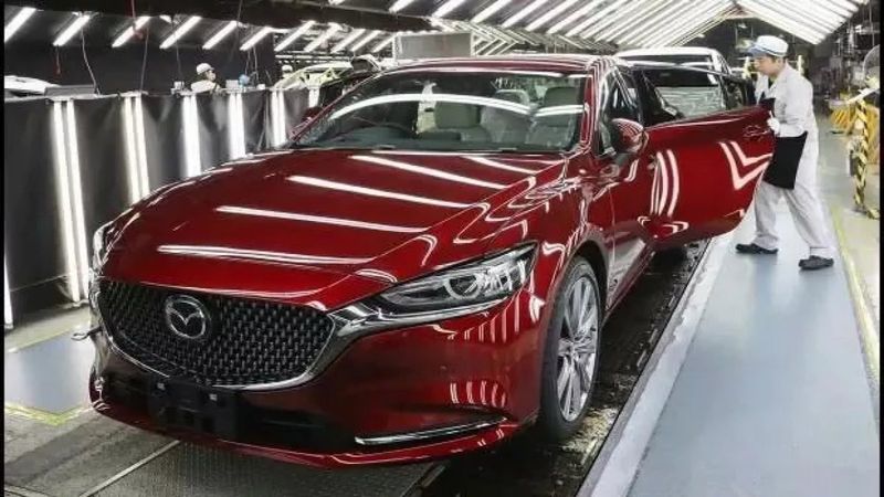 Mazda, içten yanmalı motorlardan vazgeçmiyor