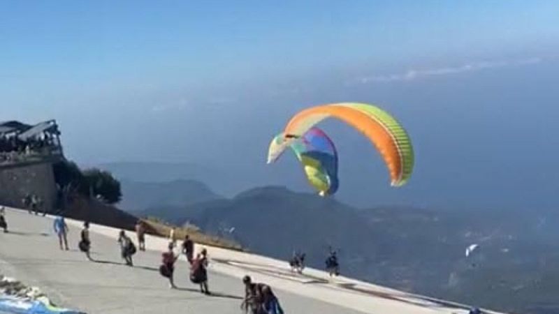 Muğla’da paraşüt kazası: Havada birbirlerine dolandılar