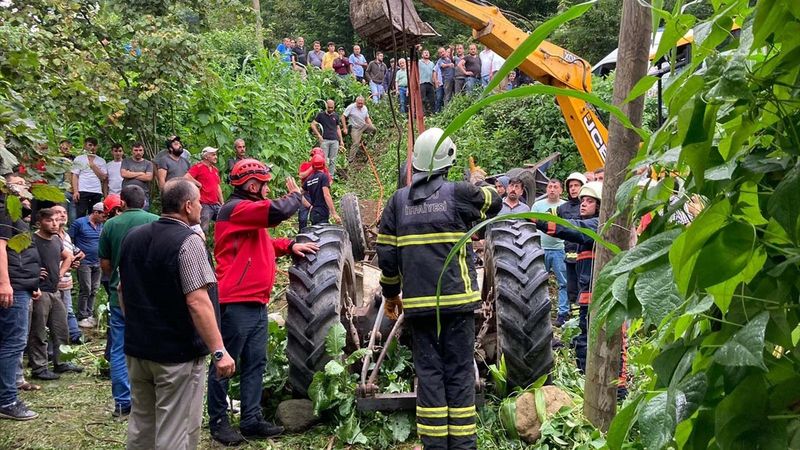 Ordu’da devrilen traktörün altında kalan baba hayatını kaybetti