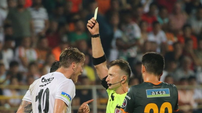 Yasin Kol, Beşiktaş taraftarının tepkisini topladı