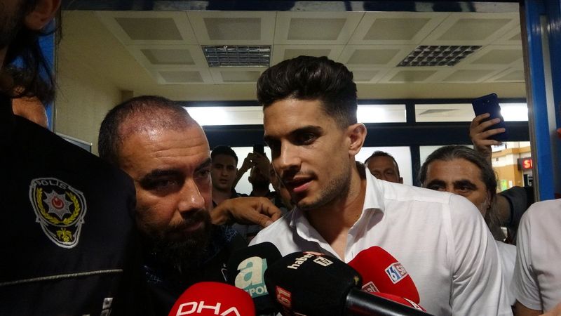 Trabzonspor, Marc Bartra transferini KAP'a bildirdi
