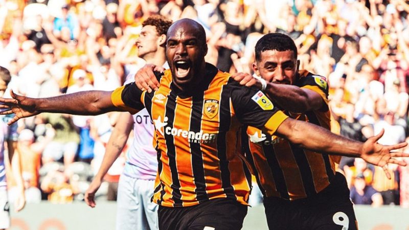 Hull City'yi eski Denizlisporlu sırtladı
