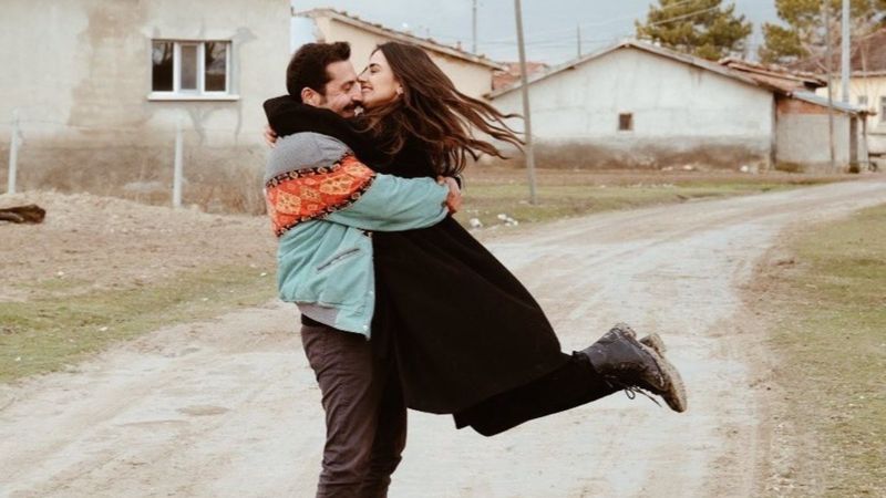 Gönül Dağı'nın Asuman ve Ramazanı'ndan yeni sezonun ilk karesi! O detay şoke etti...