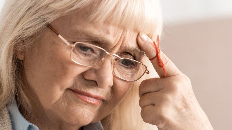 Saçtaki bu değişiklik Alzheimer hastalarının yüzde 70'inde görülüyor