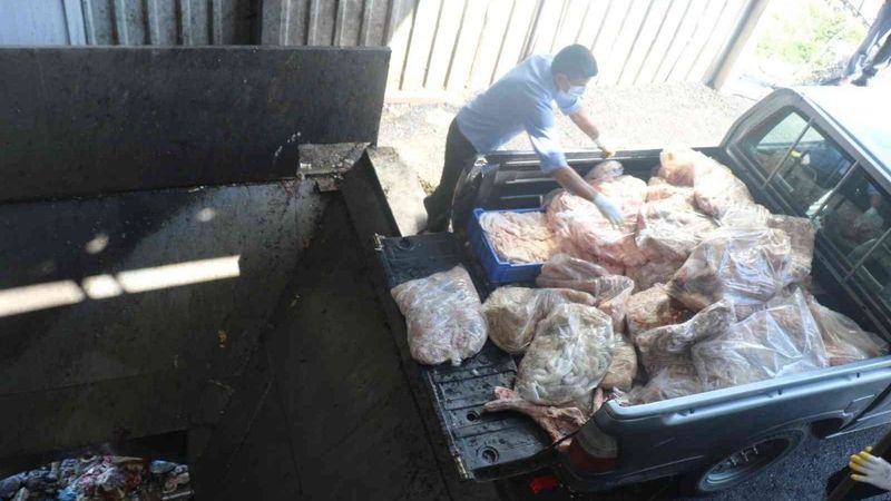 Elazığ'da ihbar sonucu düzenlenen baskında çürümüş et ele geçirildi