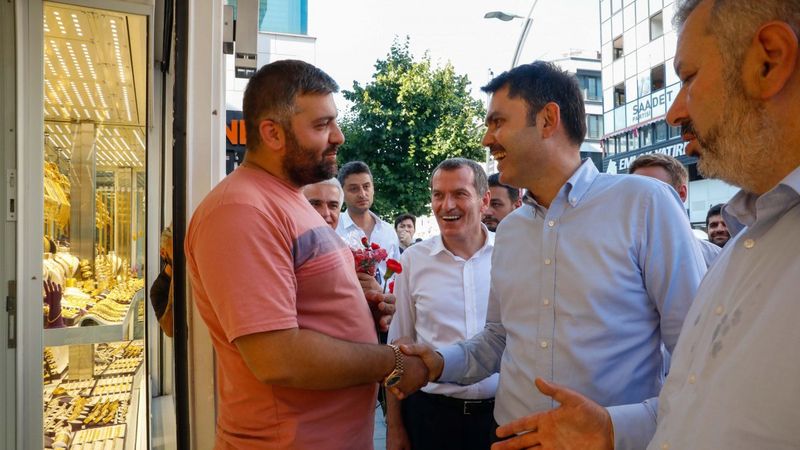 Murat Kurum: Sosyal medya belediyeciliği yapmaktan öteye geçmediler