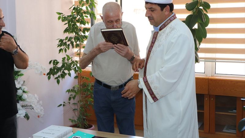 85 yaşındaki Fransalı Emile Elazığ'da Müslüman oldu