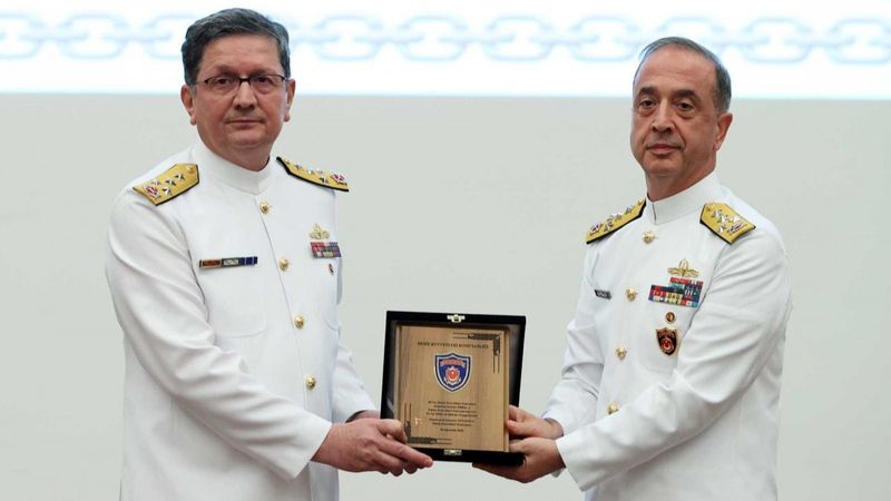 Deniz Kuvvetleri Komutanlığı'nda, devir teslim töreni gerçekleşti