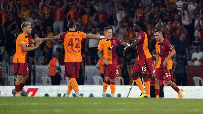 Bafetimbi Gomis: Bir aslan ailesini her zaman korur