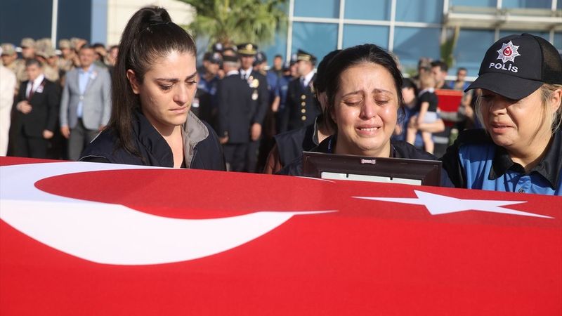 Mardin'deki trafik kazasında şehit olan polis Yahya Ergin için tören yapıldı