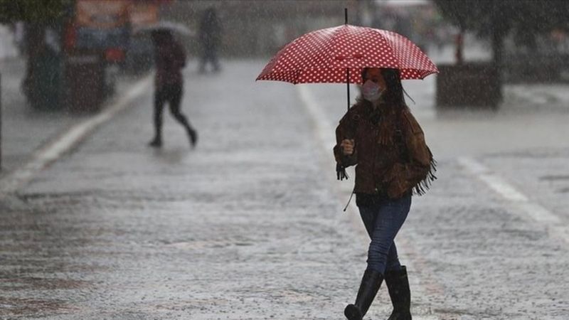 İSTANBUL HAVA DURUMU I İstanbul'a ne zaman yağmur yağacak? Dolu yağacak mı?
