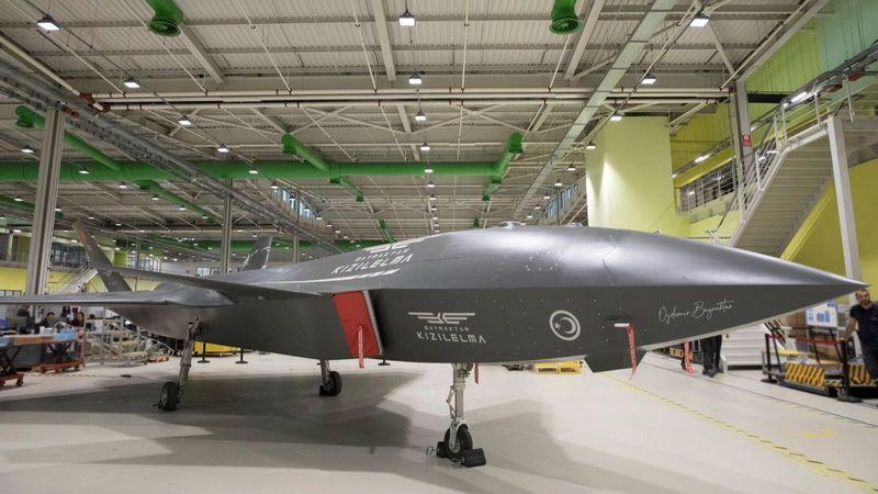 Selçuk Bayraktar'dan 'Kızılelma' paylaşımı