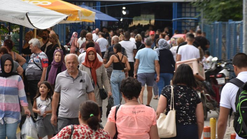 Edirne'ye hafta sonu alışveriş için gelen Bulgar sayısı 20 bine ulaştı