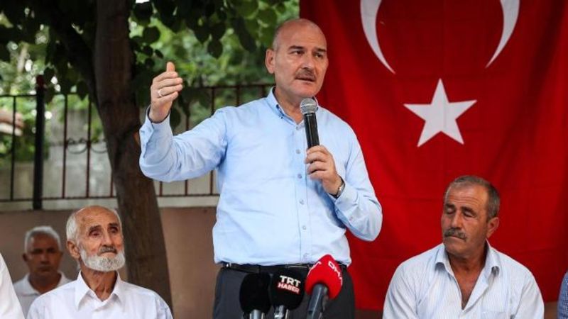 Süleyman Soylu: LGBTİ’ye alıştırıp gençliğimizi elimizden alacaklar