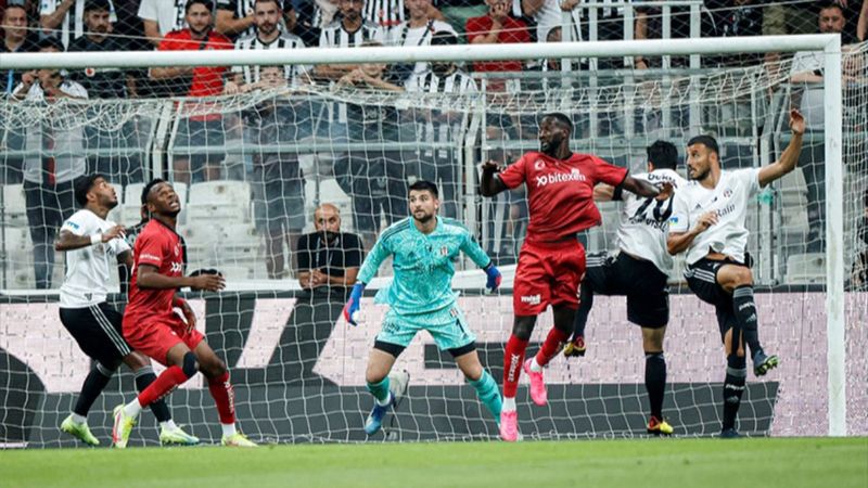 Beşiktaş - Sivasspor - CANLI SKOR