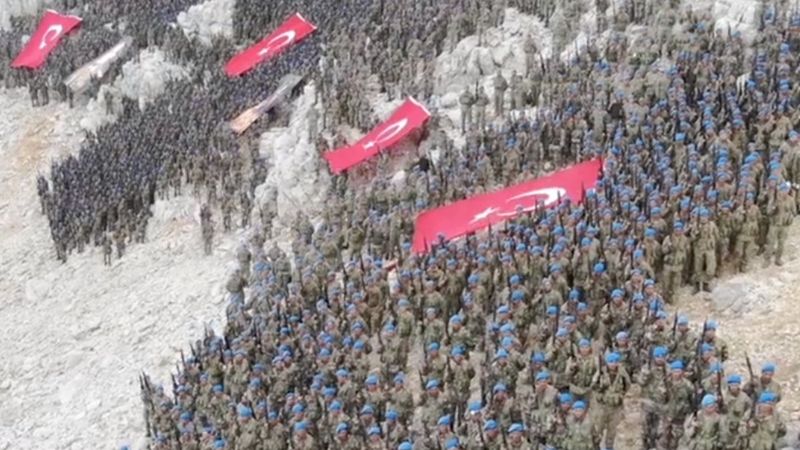 MSB'den Büyük Taarruz paylaşımı: Nefes kesen tırmanışın görüntüleri