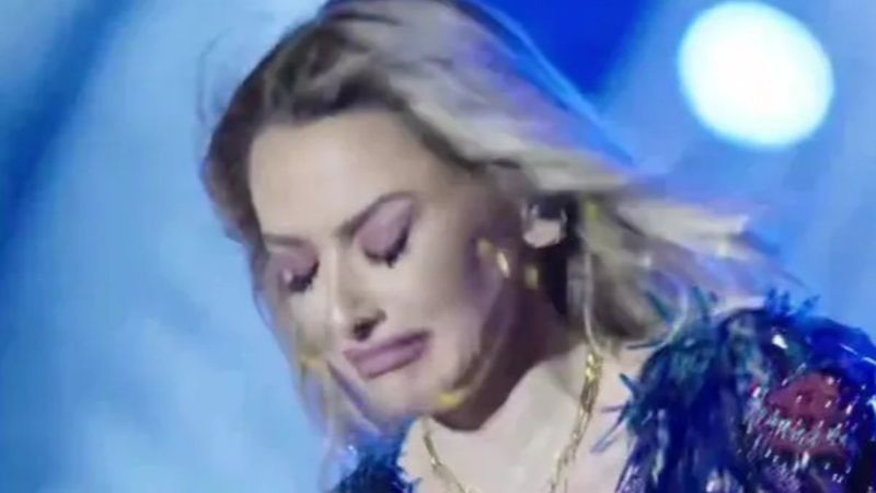 Mehmet Dinçerler alyansını çıkardı