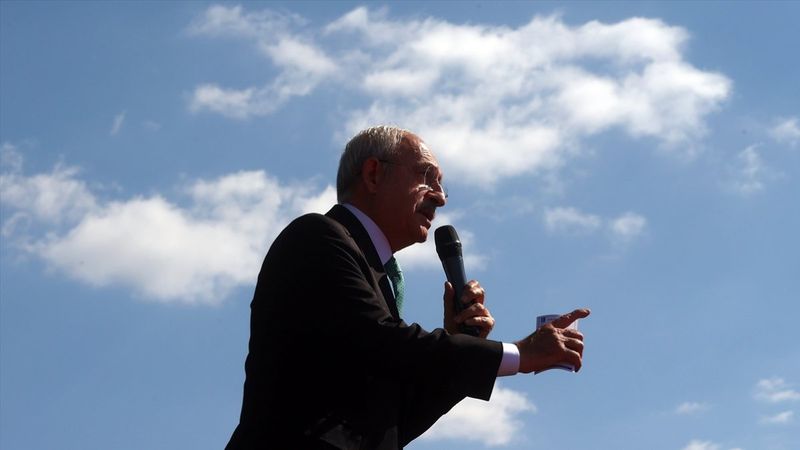 Kemal Kılıçdaroğlu'ndan kendisini eleştiren yazarlara sert sözler