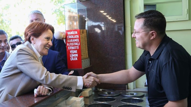 Meral Akşener'in esnafla alım gücü diyaloğu