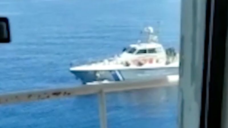 Çanakkale'de Ro-Ro gemisine Yunan unsurlarından taciz ateşi