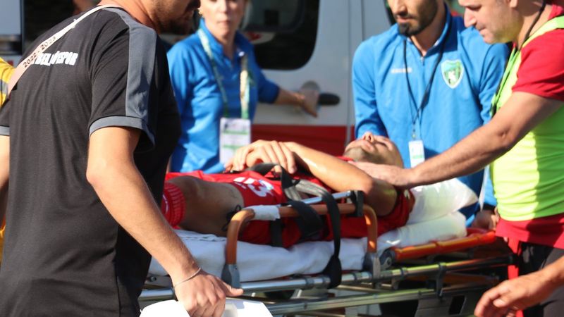 Serik Belediyesporlu İsmet'in dili boğazına kaçtı