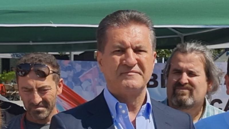 Mustafa Sarıgül'den Miçotakis'e: Bizim sabrımızı deneme