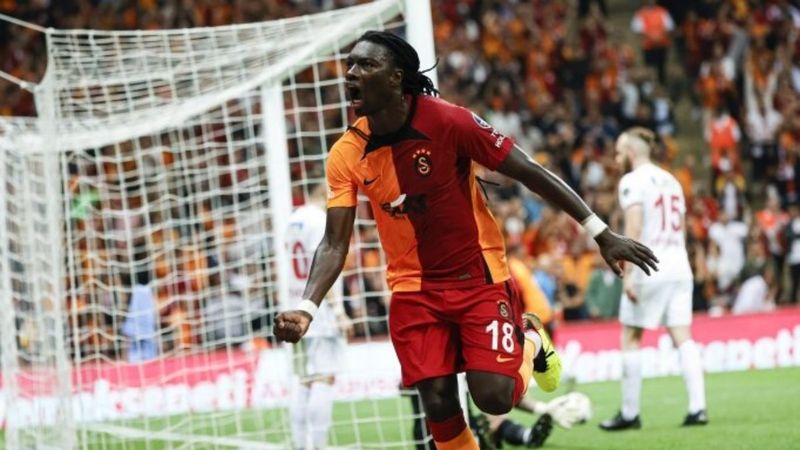 Kasımpaşa - Galatasaray maçının muhtemel 11'leri