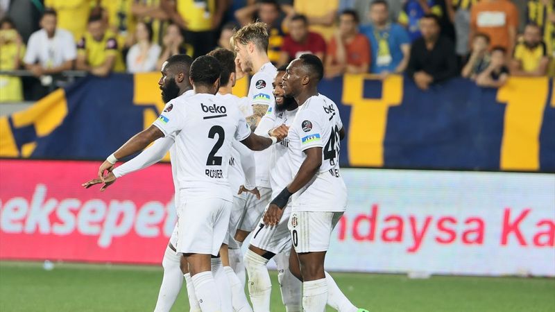 Beşiktaş - Başakşehir - CANLI SKOR