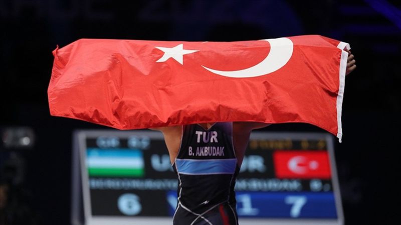 Grekoromen Güreş Milli Takımı, dünya şampiyonluğunu elde etti