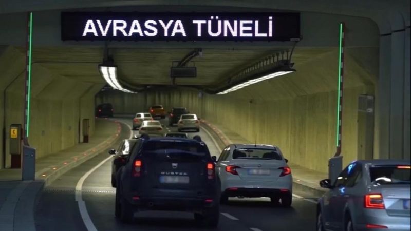 Avrasya Tüneli'nden 1 günde 67 bin araç geçti