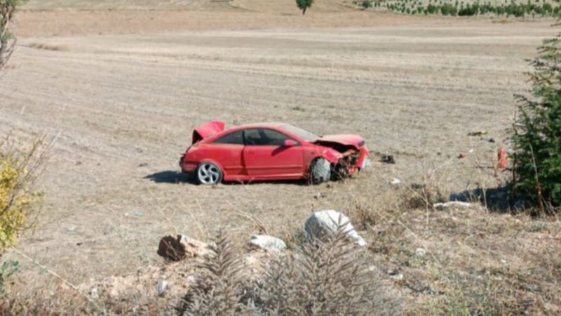 Denizli'de kontrolden çıkan araç defalarca takla attı: 2 ölü