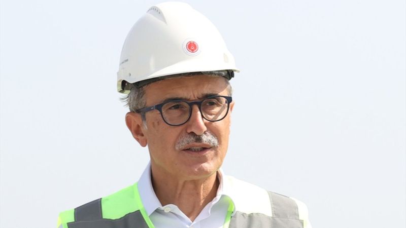 İsmail Demir: TCG Anadolu gemisinde geri sayım başladı