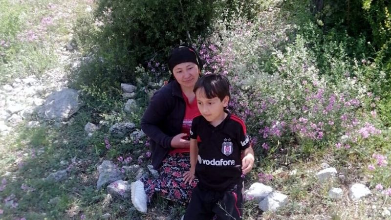 Denizli'de oğlunu yanına alıp ortadan kayboldu