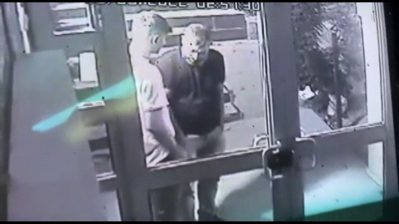 Arnavutköy’de, ‘polisiz’ yalanıyla gasp