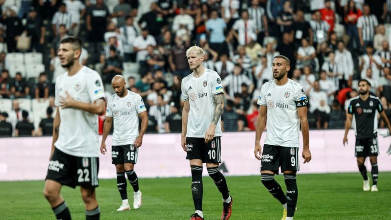 İstanbulspor - Beşiktaş maçının ilk 11'leri