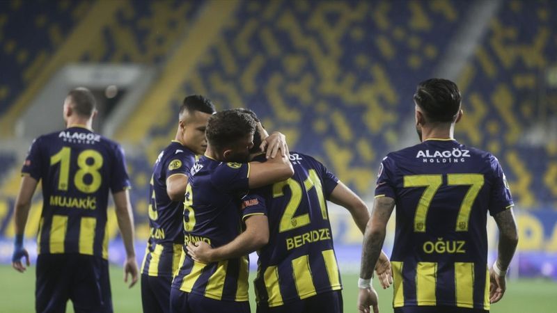 Ankaragücü, Sivasspor'u mağlup etti