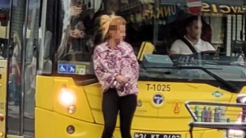 Küçükçekmece'deki alkollü kadın, trafiği kilitledi